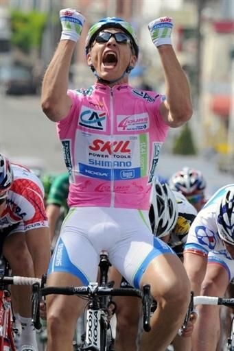 Marcel Kittel (Skil-Shimano) celebrates his stage win