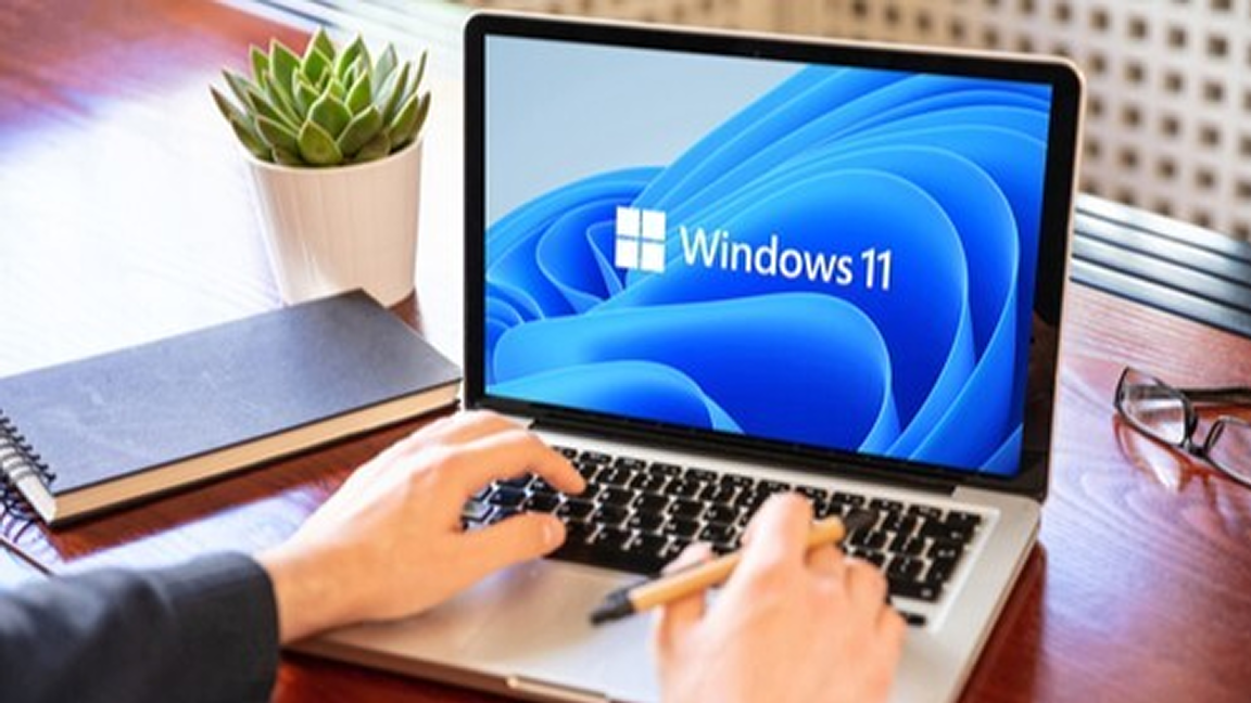 Windows 11 Laptop