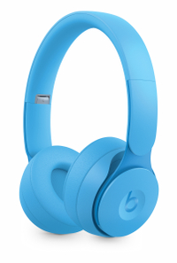 Beats Solo Pro (★★★★ 1/2)