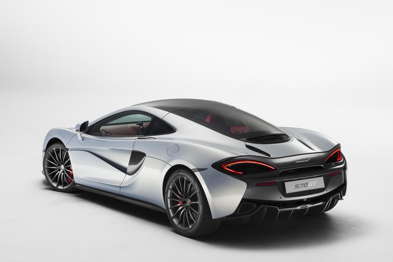 mclaren_570gt_01.jpg