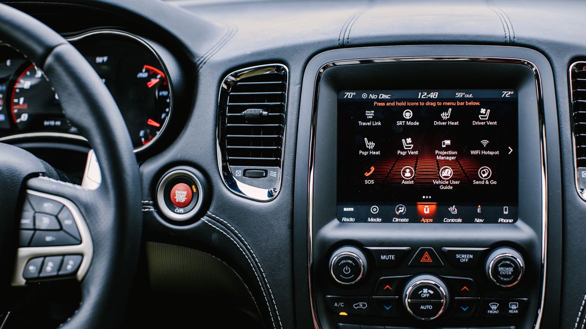 Seven touchscreen drive modes in the 2018 Dodge Durango? Sign us up