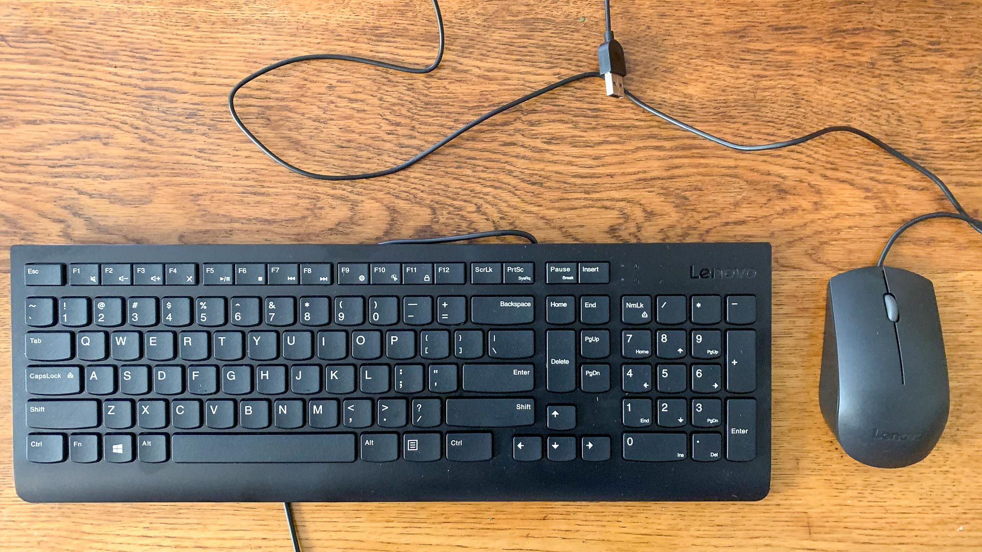 Lenovo Legion Tower 5i keyboard and mouse