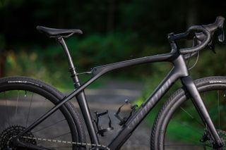 The Specialized Diverge STR stands in a forest
