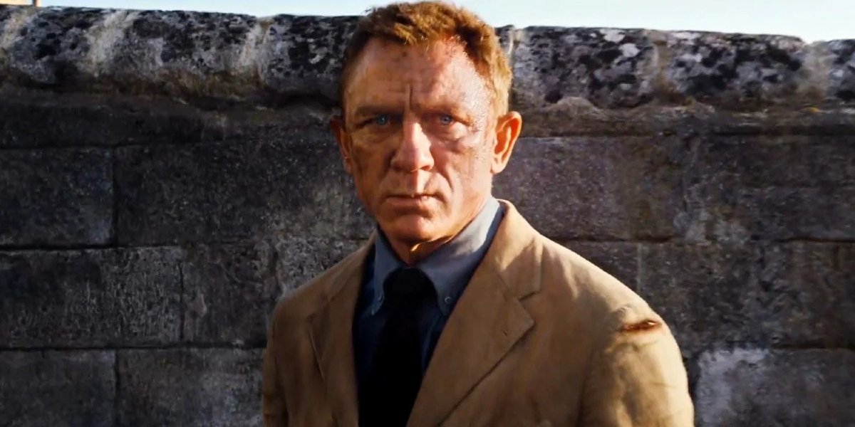 No Time To Die Daniel Craig looking angry on the bridge