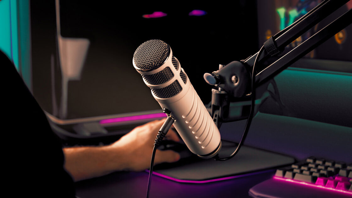 Best Podcast Microphones In 2024 For Great Audio (All Budgets)