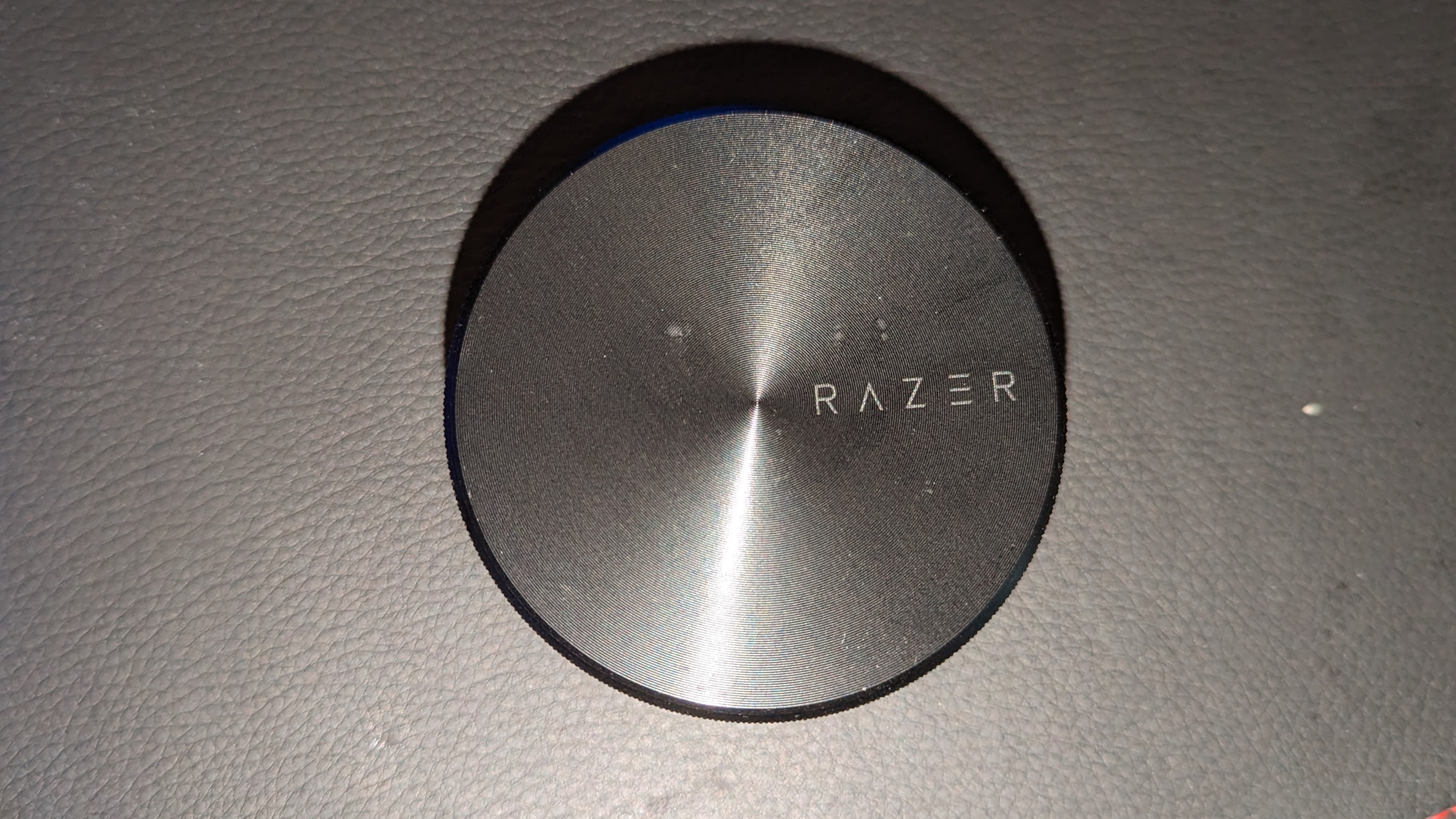 Ulasan speaker komputer Razer Nommo V2 Pro