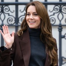 Kate Middleton waves at the crowd