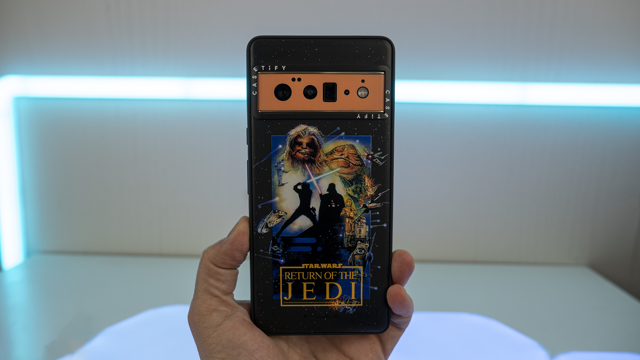 CASETiFY „Jedi“ dėklo, skirto „Google Pixel 6 Pro“, grąžinimas