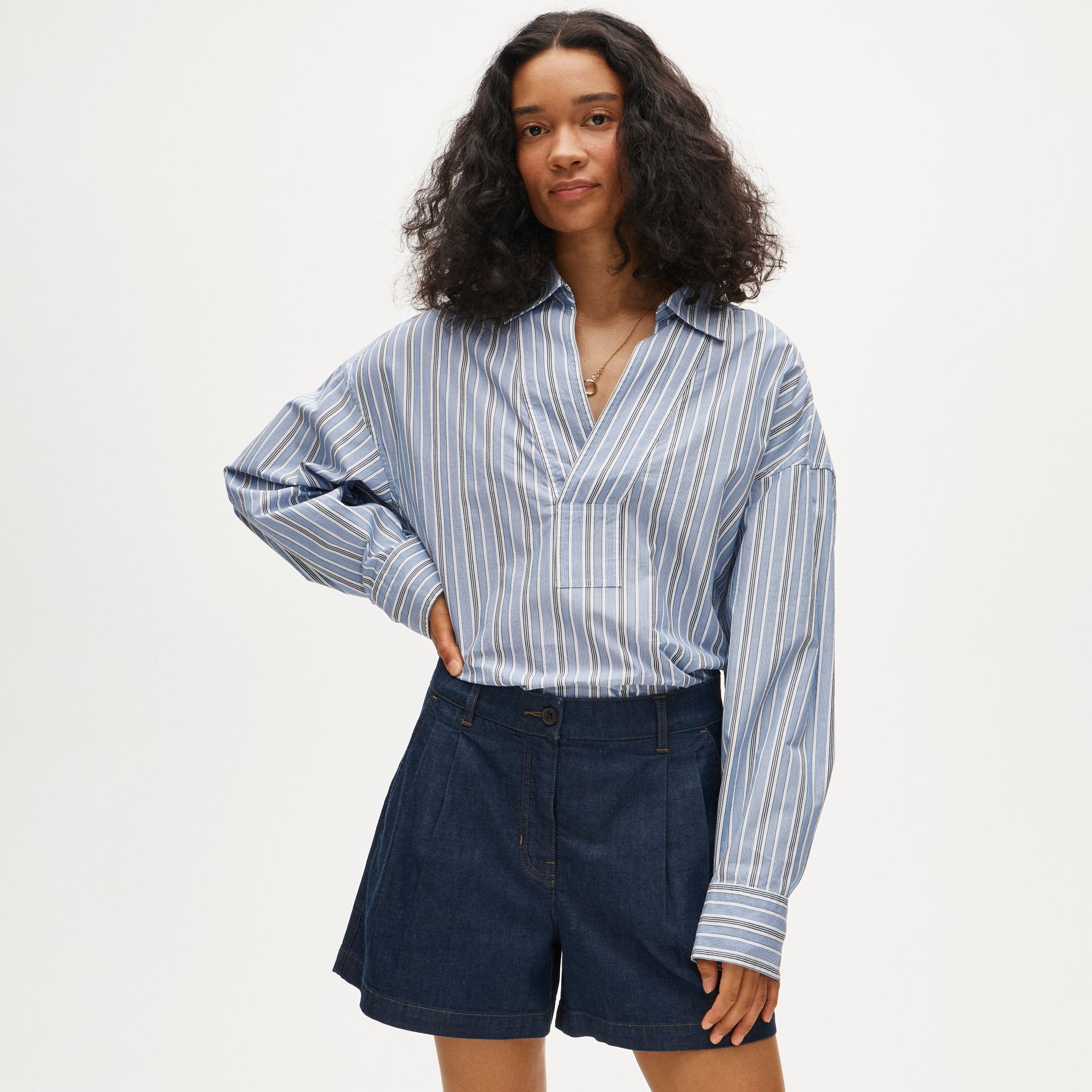 Easy Pleated Short in Drapey Denim