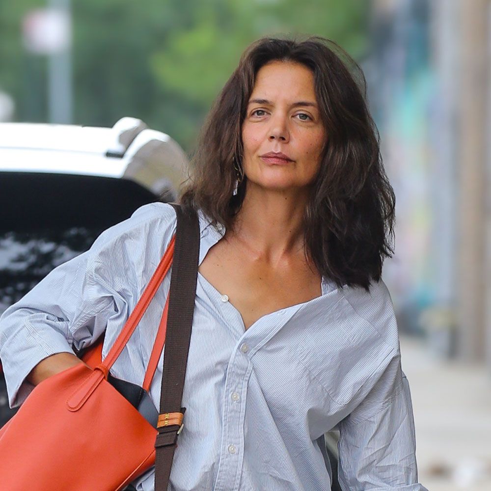  FYI: This "Dated" Way to Wear a Button-Down and Jeans Appears to Be Cool Again 
