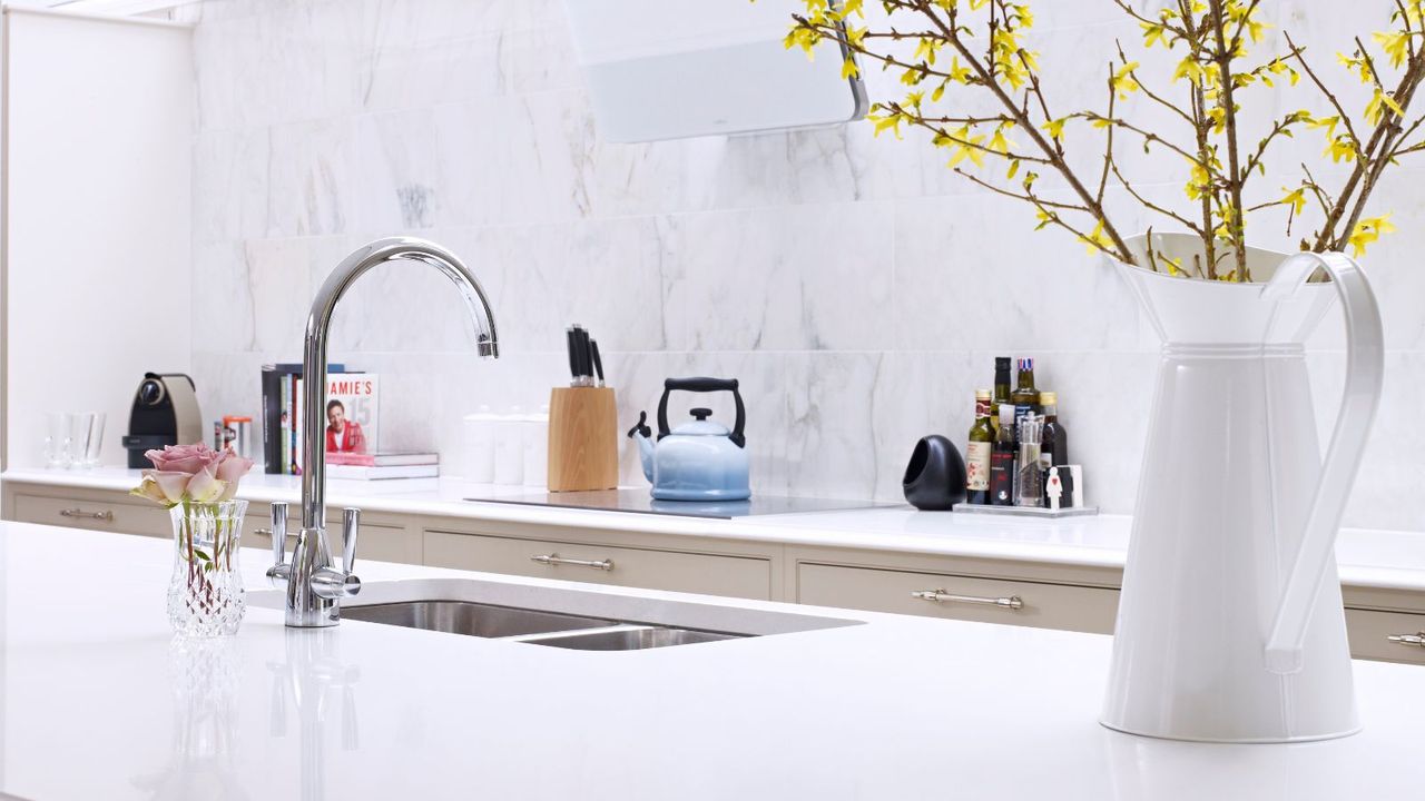 White quartz countertops