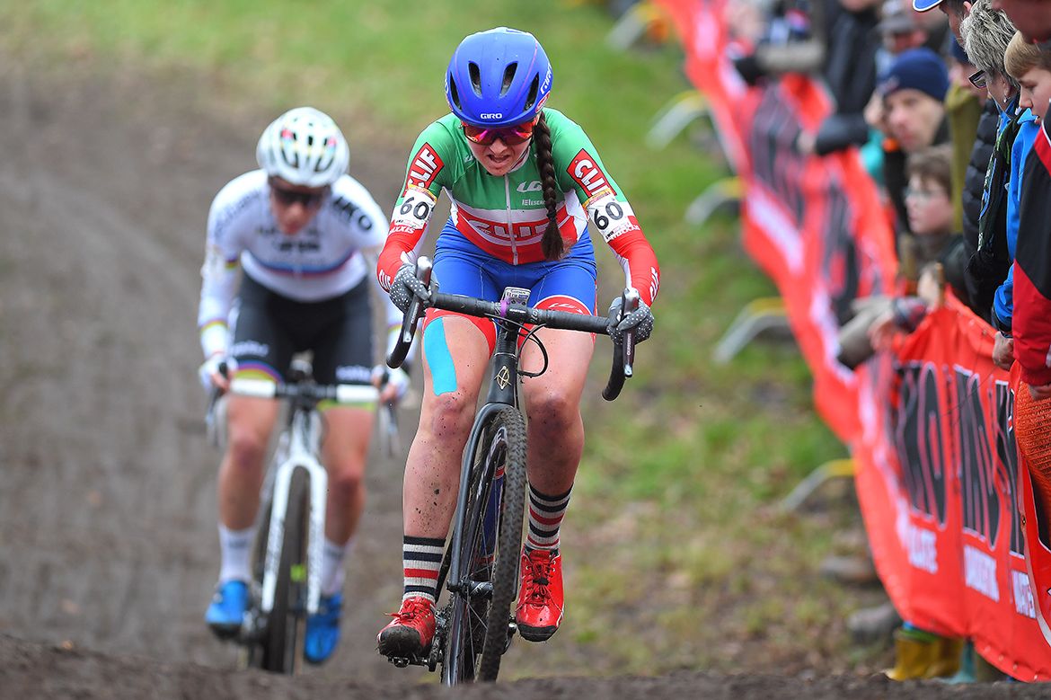 Eva Lechner battles it out with Cant