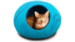 Meowfia Premium Felt Cat Cave bed