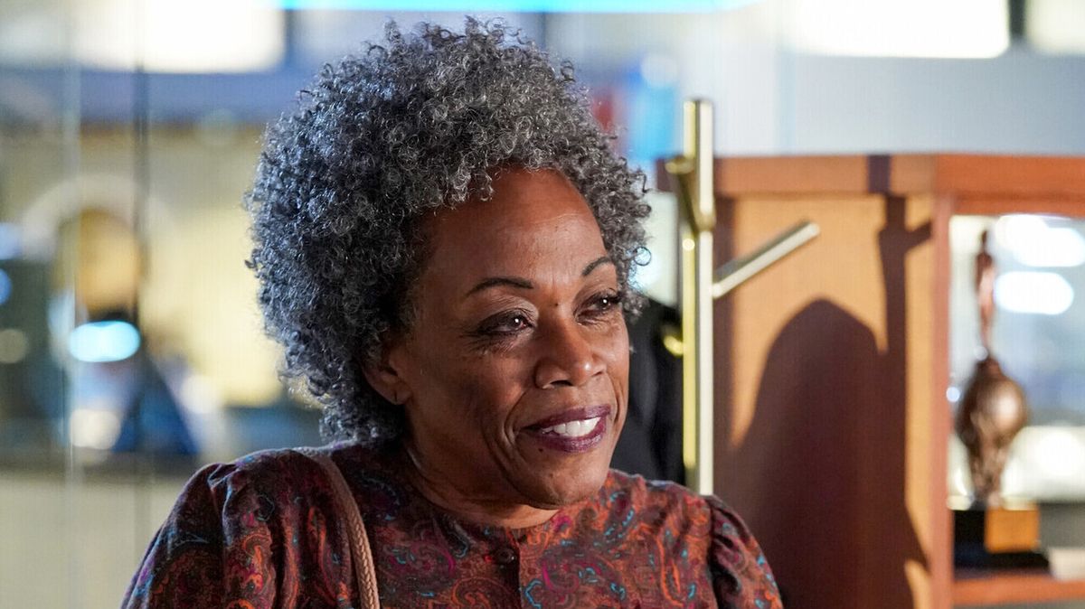 Regina Taylor as Raquel Williams in CSI Vegas