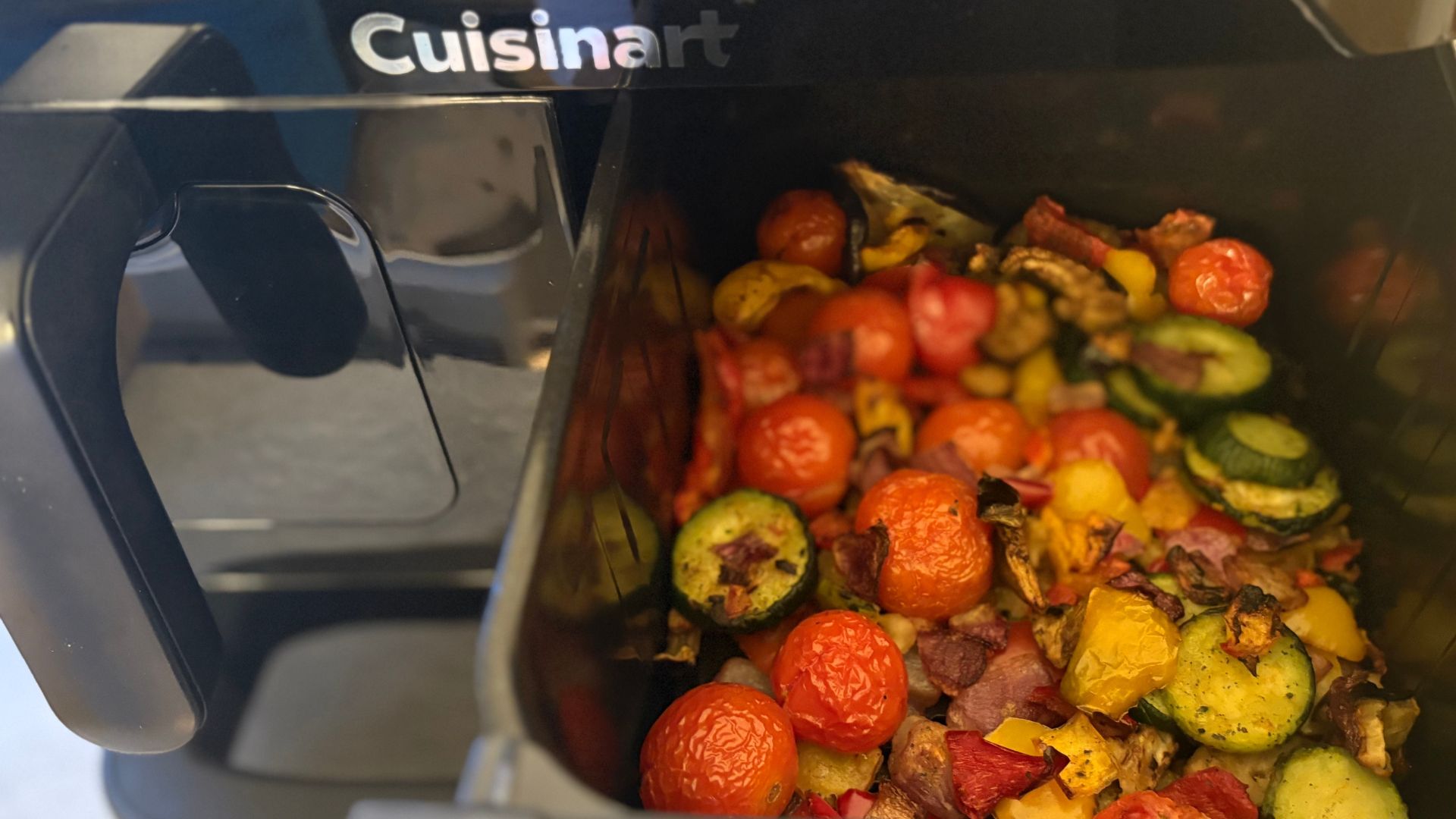 Testing the Cuisinart Tri Zone 13.6L Air Fryer & Oven