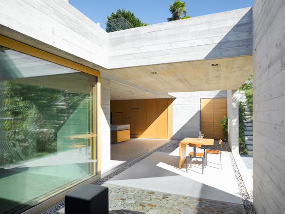 Open terrace area of House Sant Abbondio