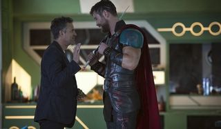 Thor: Ragnarok Mark Ruffalo Chris Hemsworth Bruce Banner offers Thor a high five