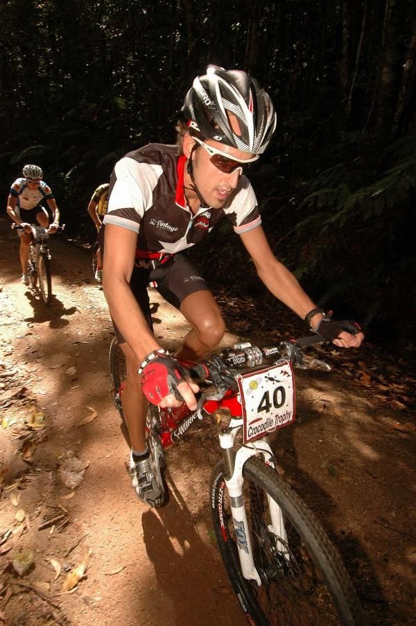 Belgian Glen de Bont on the final climb