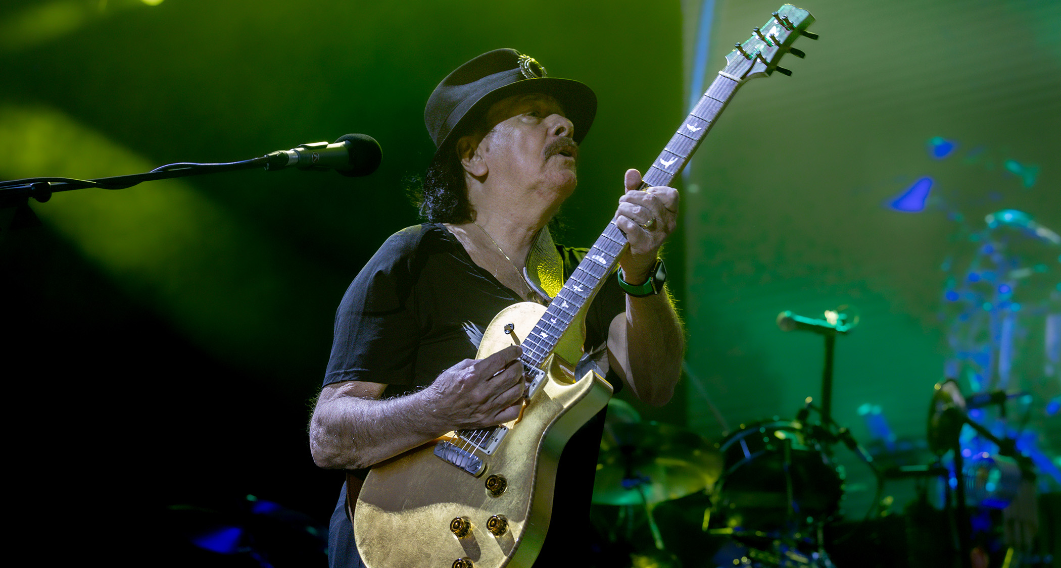Carlos Santana plays his signature PRS at the Noches del Botanico festival, in Spain.