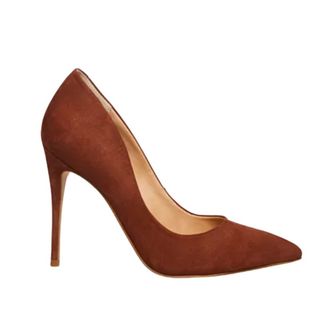 Brown heel