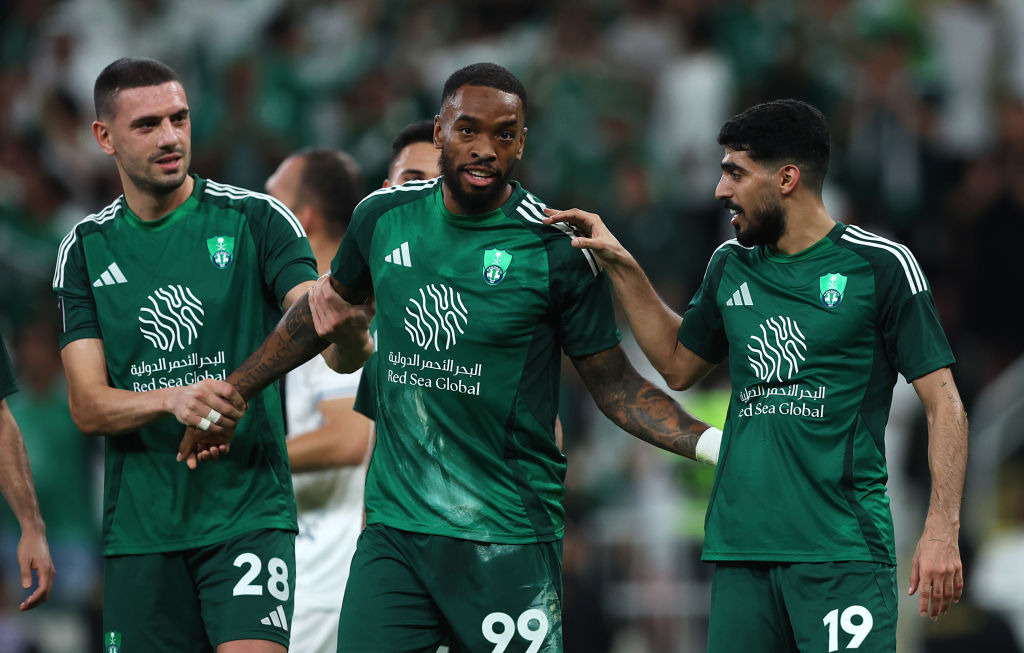 JEDDAH, SAUDI ARABIA - DECEMBER 02: Ivan Toney of Al-Ahli celebrates scoring his team's first goal from a penalty with teammates Merih Demiral (L) and Fahad Alrashidi (R) during the AFC Champions League Elite match between Al-Ahli and Esteghlal at King Abdullah Sports City Stadium on December 02, 2024 in Jeddah, Saudi Arabia. (Photo by Yasser Bakhsh/Getty Images) England