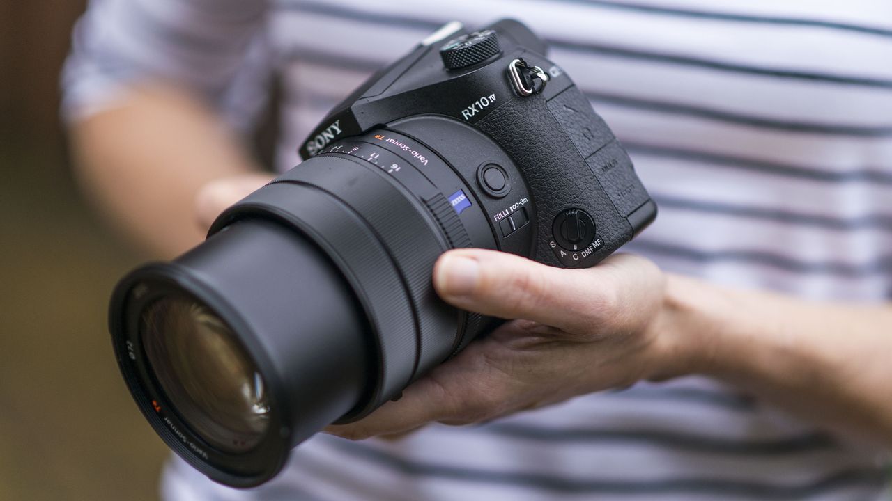Sony Cyber-shot RX10 IV