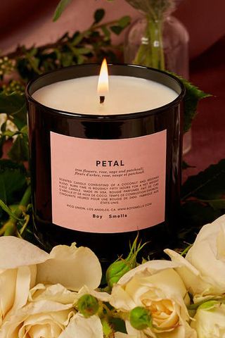 Valentine's Day Gifts: Image of Boy Smells candle