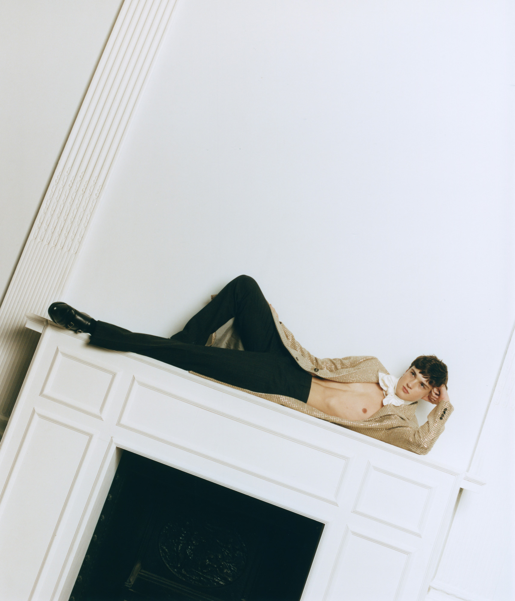 Party Dressing 2025 black and white trend