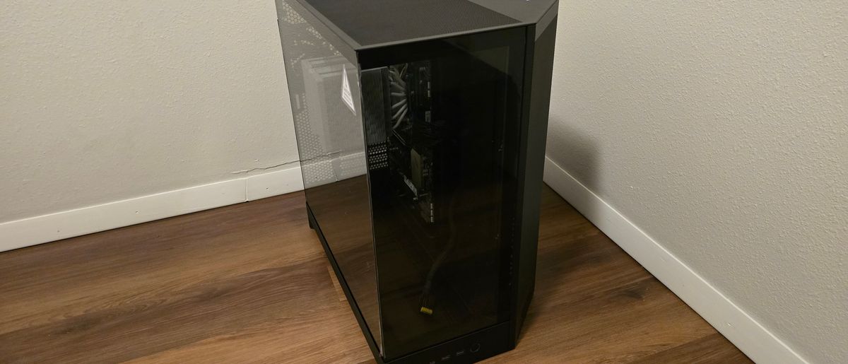 NZXT H9 Flow (2025) Case Review: a spacious mid-tower chassis with support for 420mm AIOs