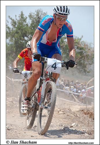 Jaroslav Kulhavy (Czech Republic) rides toward a gold medal.