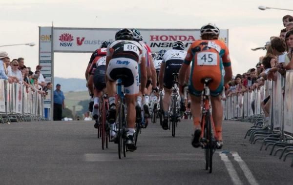 It was a hectic scramble in Bathurst...