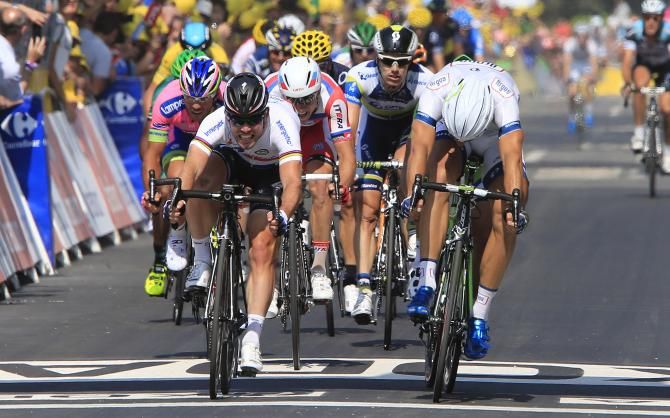 Marcel Kittel beats Mark Cavendish by the smallest of margins in the Tour de France stage 12