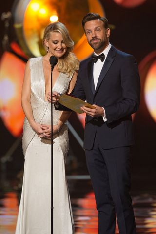 Kate Hudson And Jason Sudelkis At The Oscars