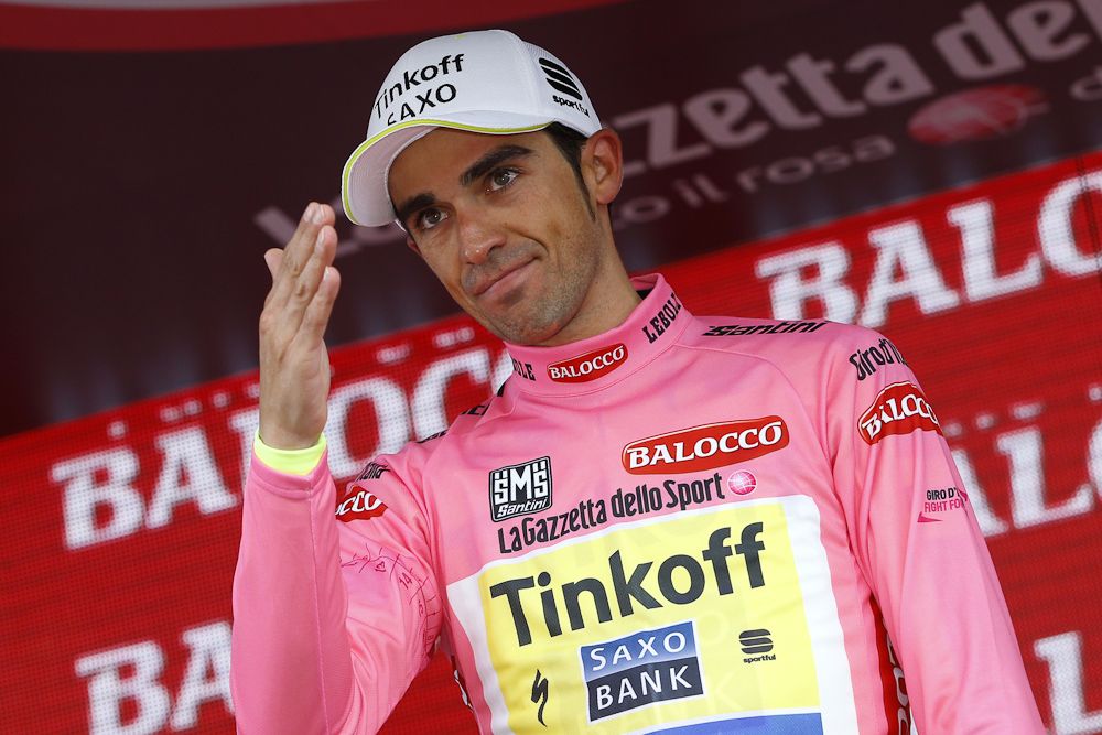 Alberto Contador in pink after the Queen stage.