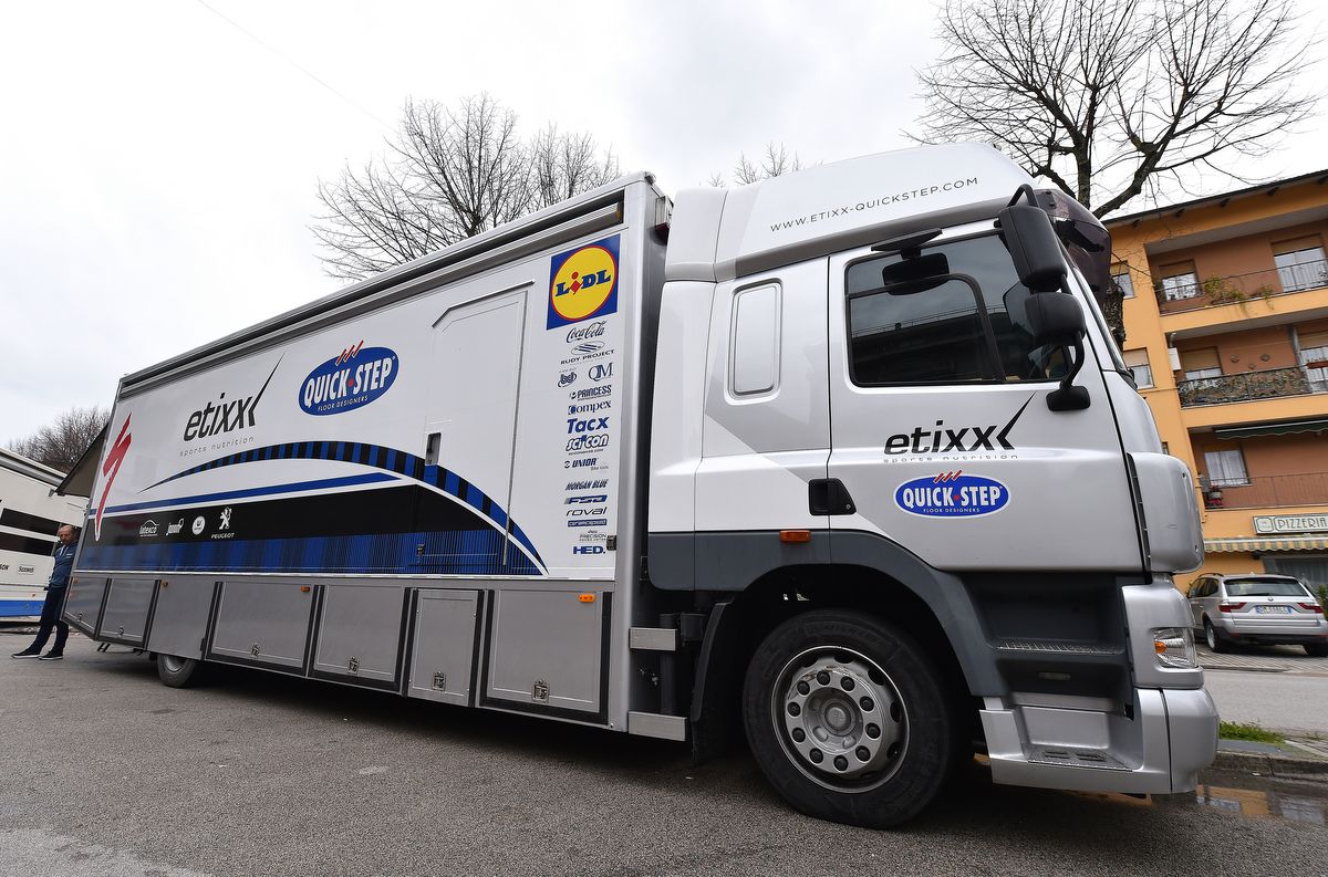 The Etixx-Quickstep mechanics truck