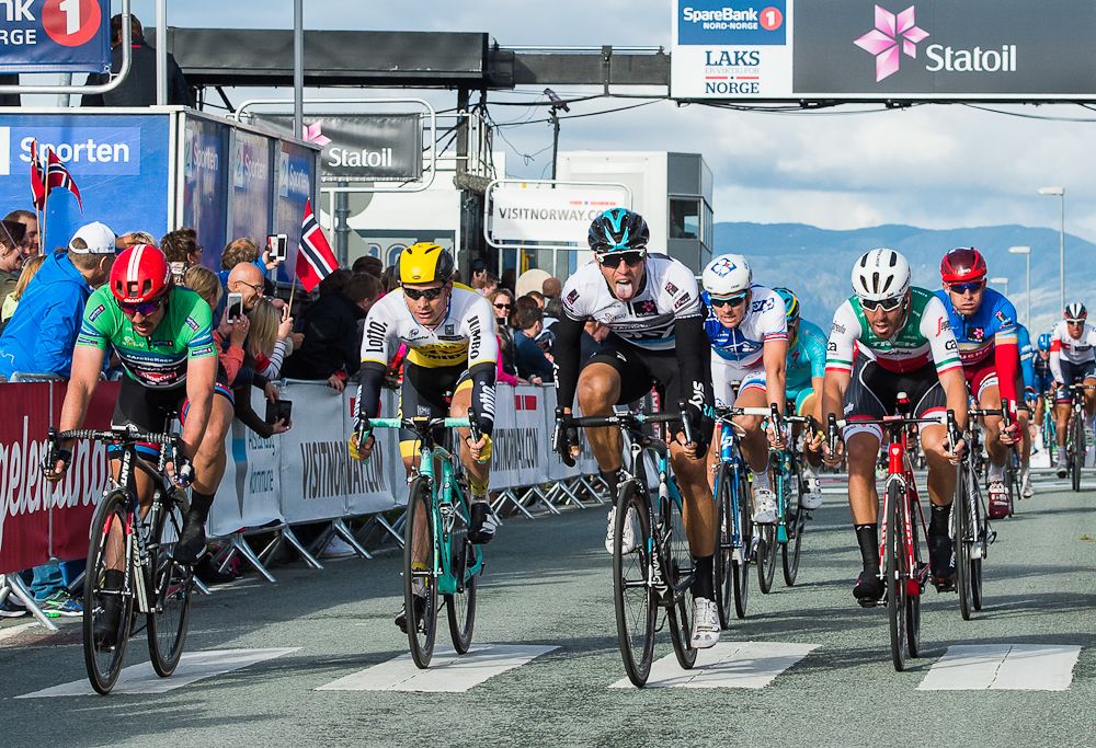 Danny van Poppel wins stage 2 of the 2016 Arctic Race of Norway
