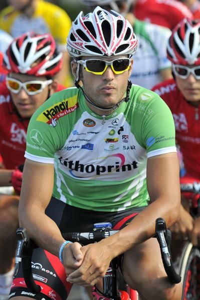 Jay Thompson (Fly V Australia) contemplates the day ahead while in the sprint leader's jersey.