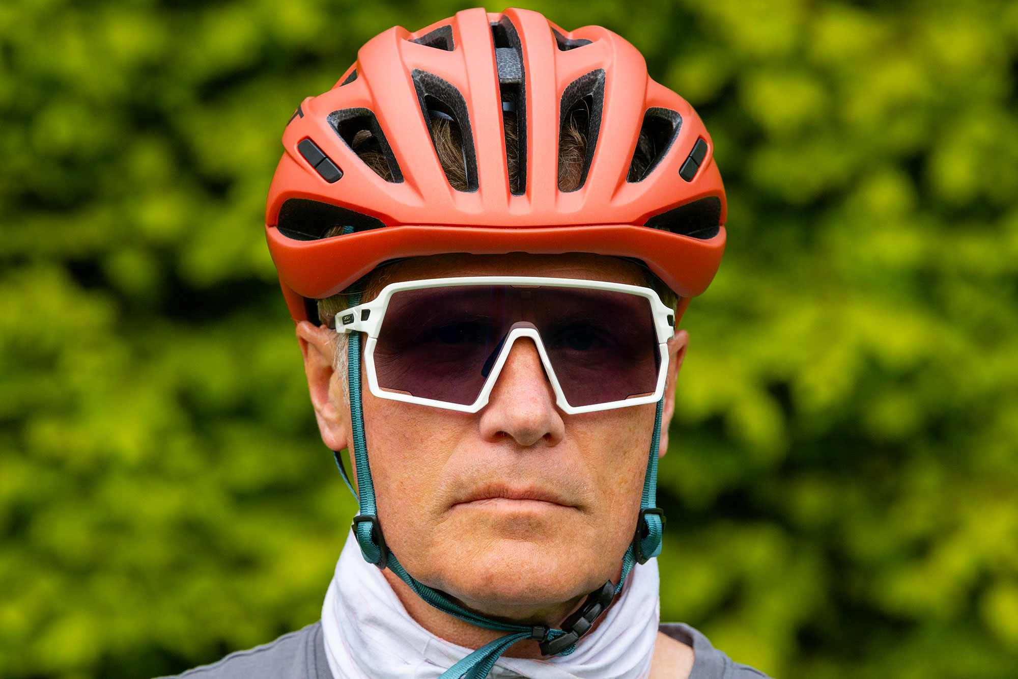 Cyclist wearing Rudy Project Kelion glasses, headshot pictured from the front.
