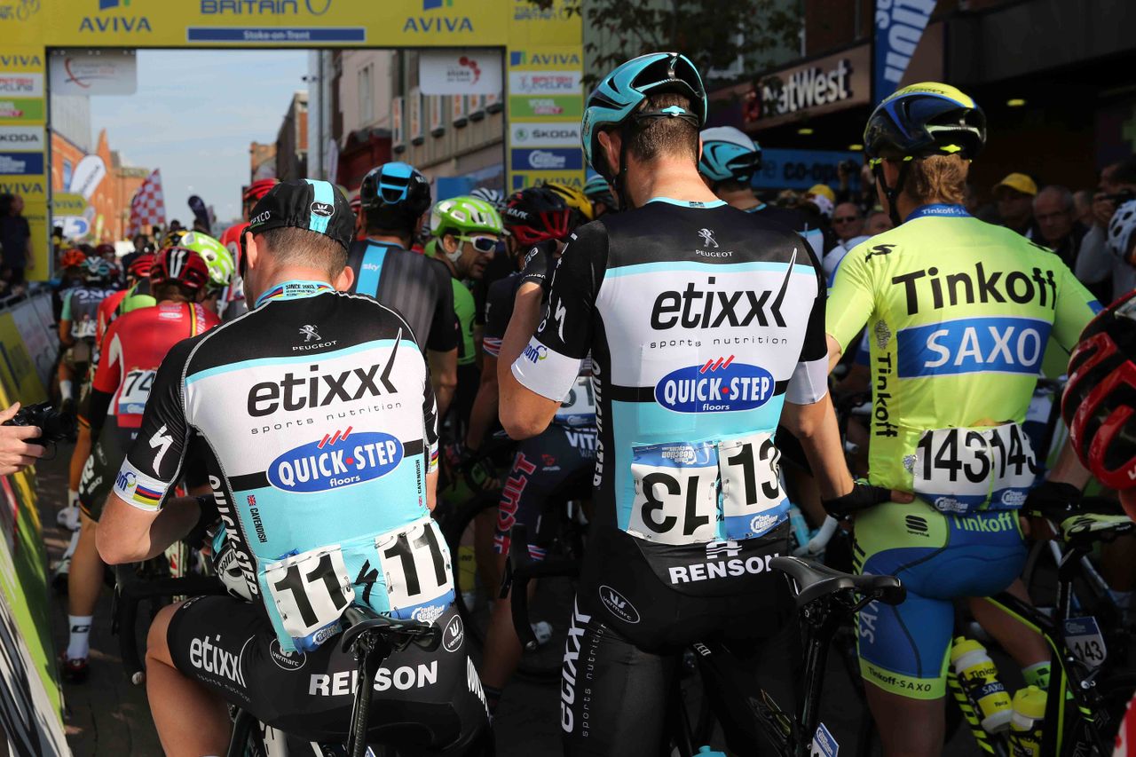 Renshaw had bib 13 but it was Cavendish who was unlucky on the stage