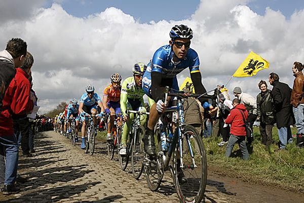 George Hincapie (Discovery) looking comfy
