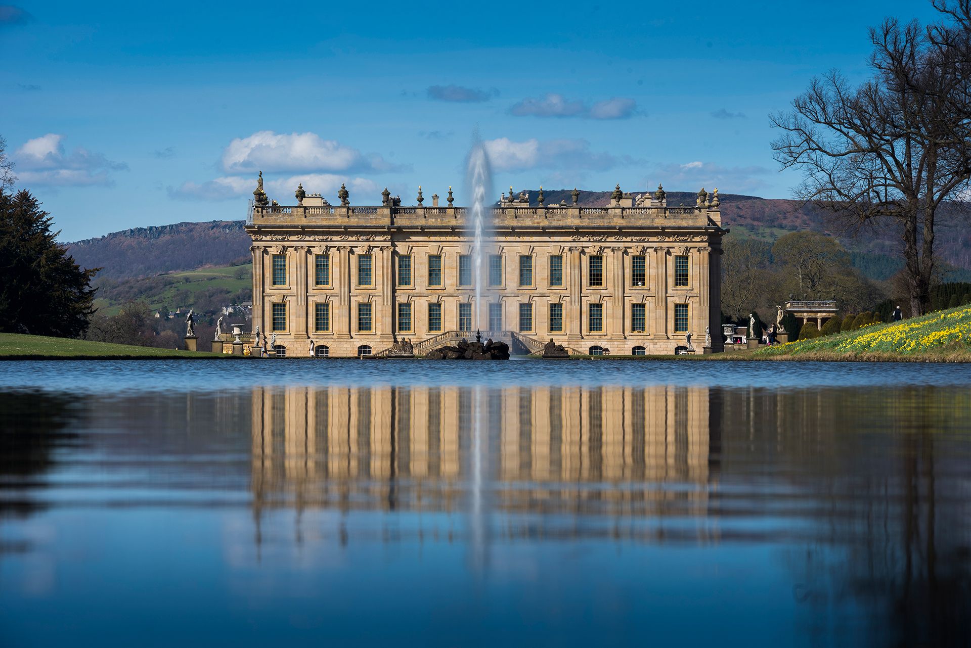 British period drama - famous film locations period dramas_chatsworth_house