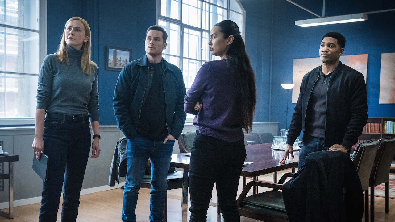 Eva-Jane Willis as Europol Agent Megan “Smitty” Garretson, Jesse Lee Soffer as Supervisory Special Agent Wesley "Wes" Mitchell, Vinessa Vidotto as Special Agent Cameron Vo and Carter Redwood as Special Agent Andre Raines.