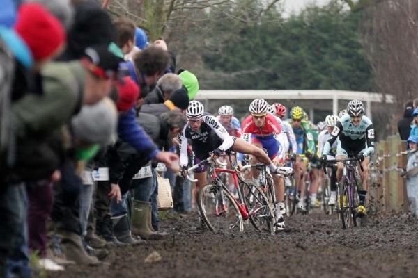 Riders slip through the mud in Loenhout, 2011