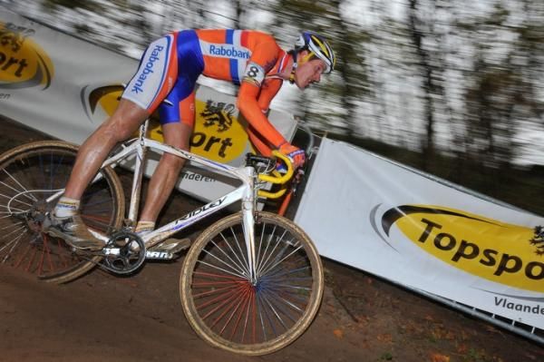 Micky Van Empel was part of a crushing Dutch display.