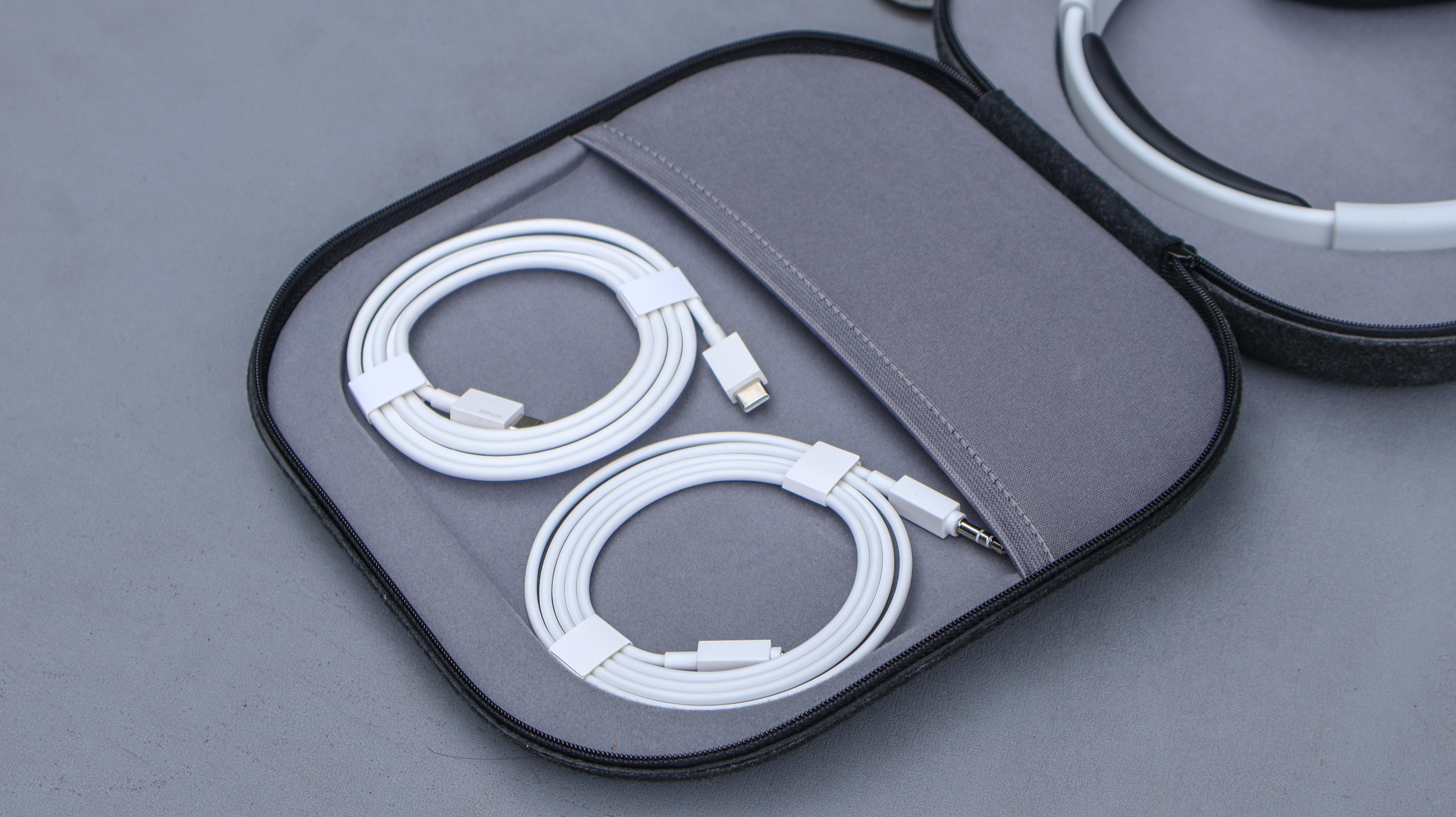 Nothing Headphone (1)