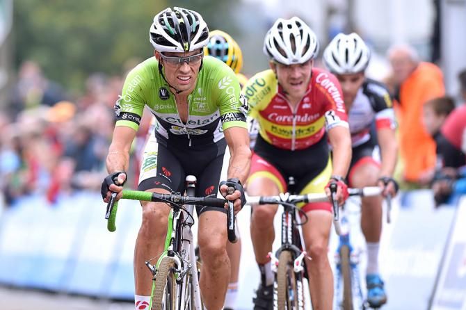 Sven Vanthourenhout (Crelan) leads a chase group