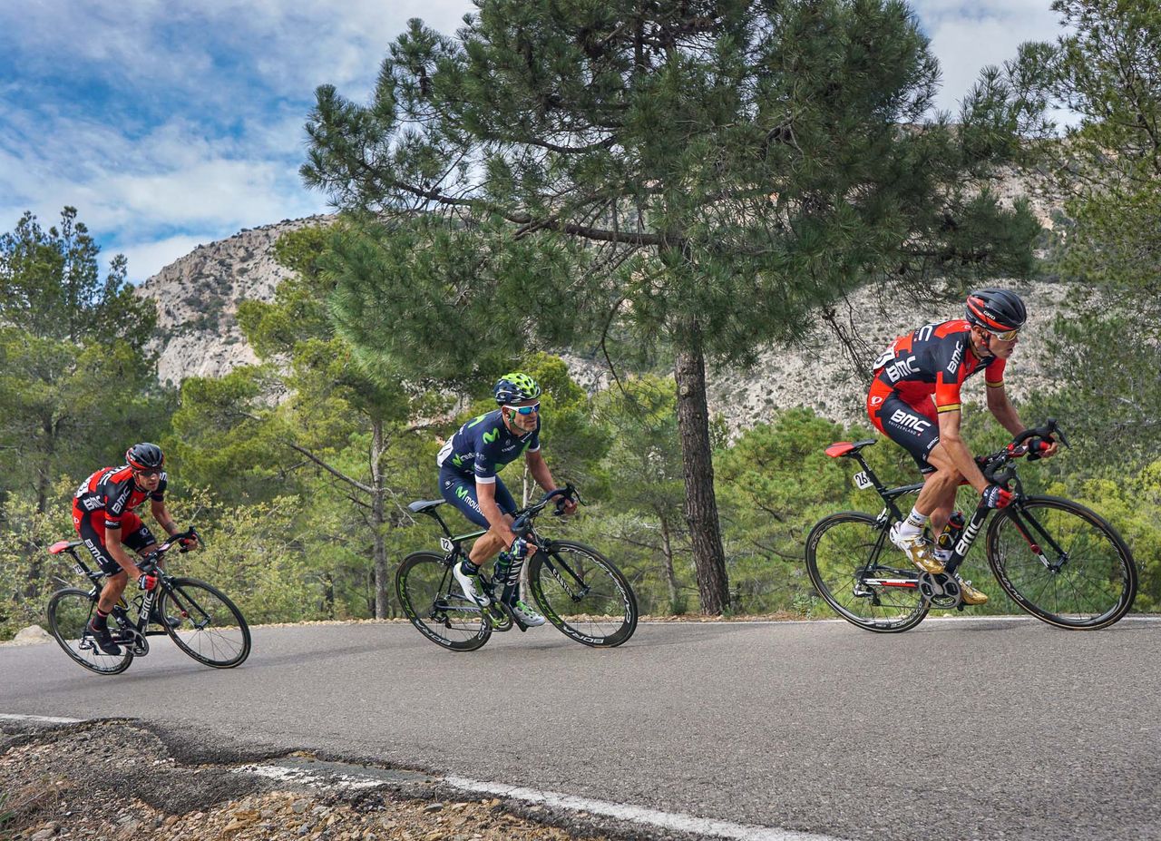 Samuel Sanchez, Jos&eacute; Joaquin Rojas, and Damiano Caruso in the lead group