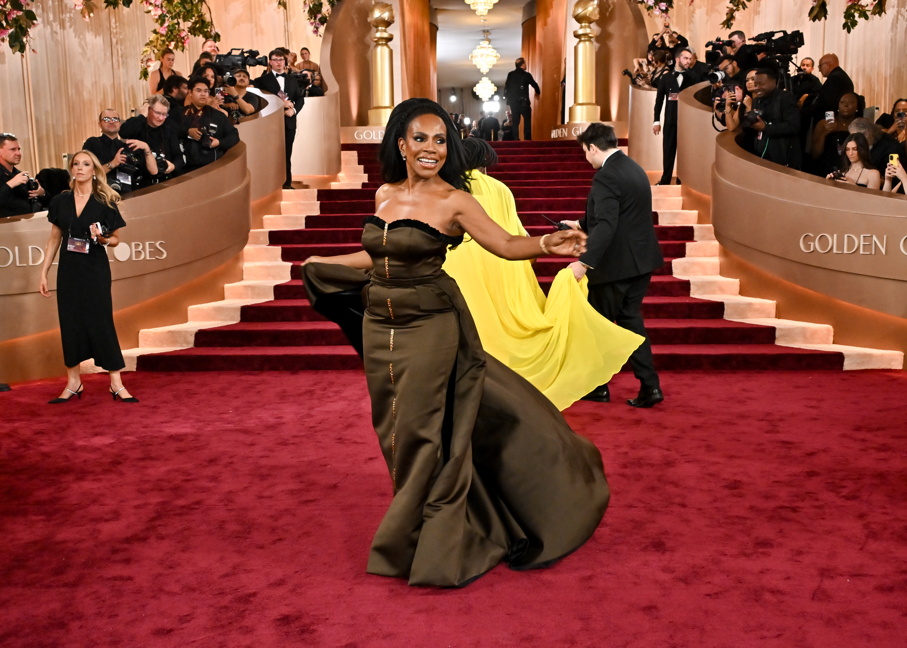 Sheryl Lee Ralph on the 2026 Golden Globes red carpet