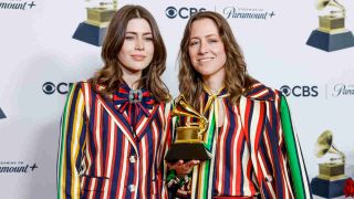 Larkin Poe’s Rebecca and Megan Lovell with their Grammy Award in 2024