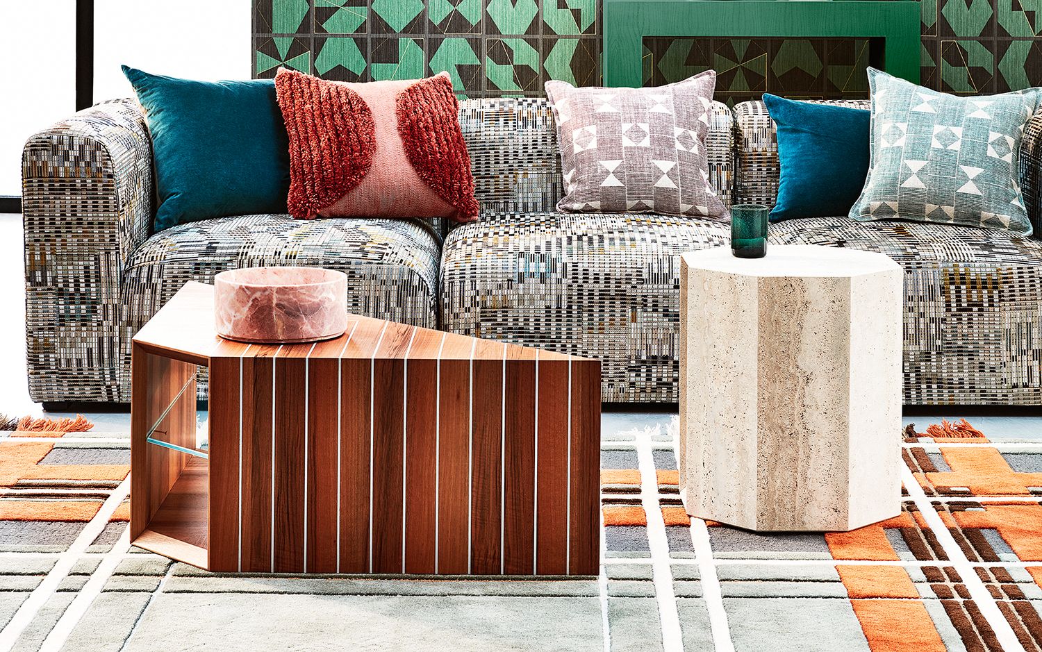 How to arrange throw pillows on a couch top design advice Livingetc